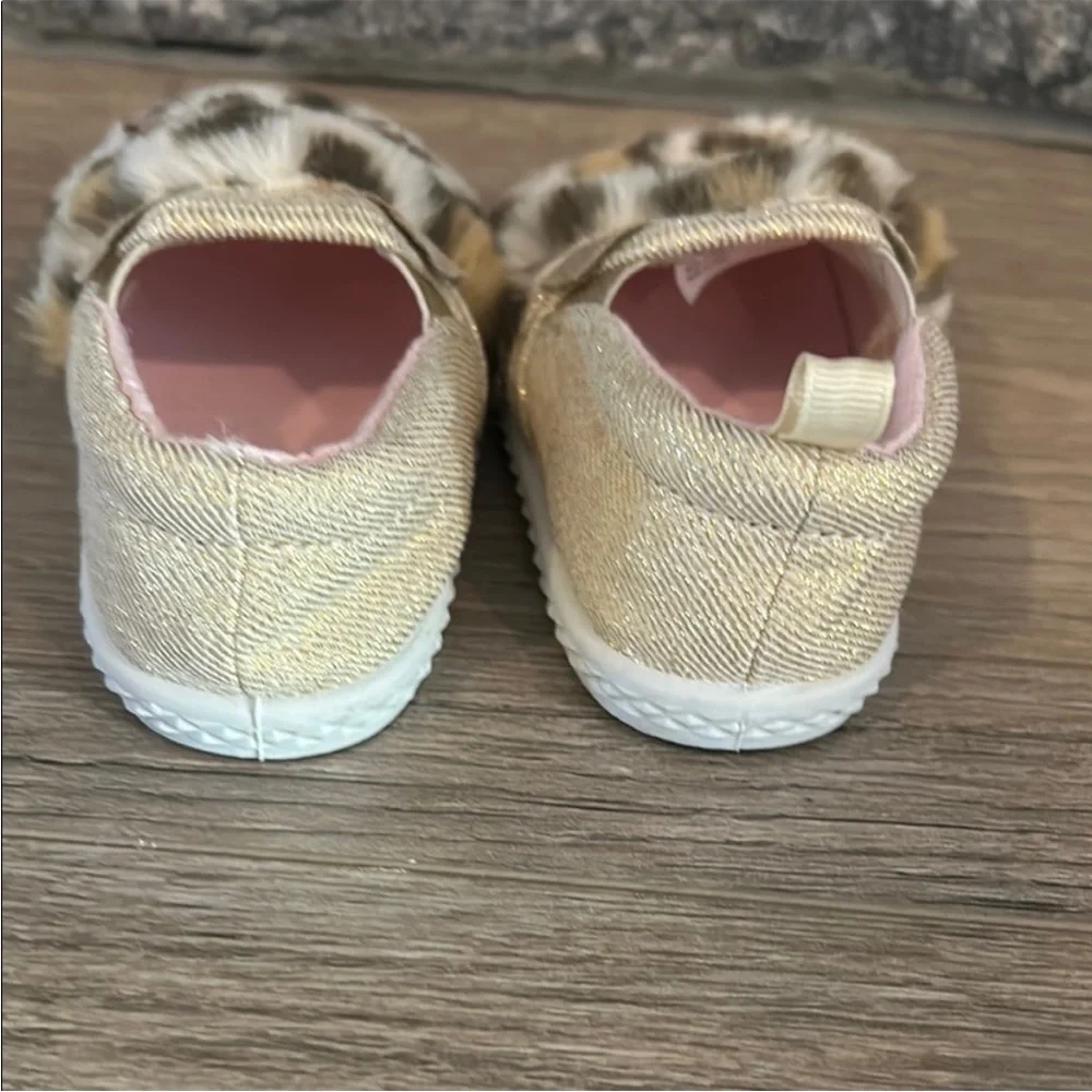 NWOT Gold Leopard Print Toddler Girls‎ Slip-ons